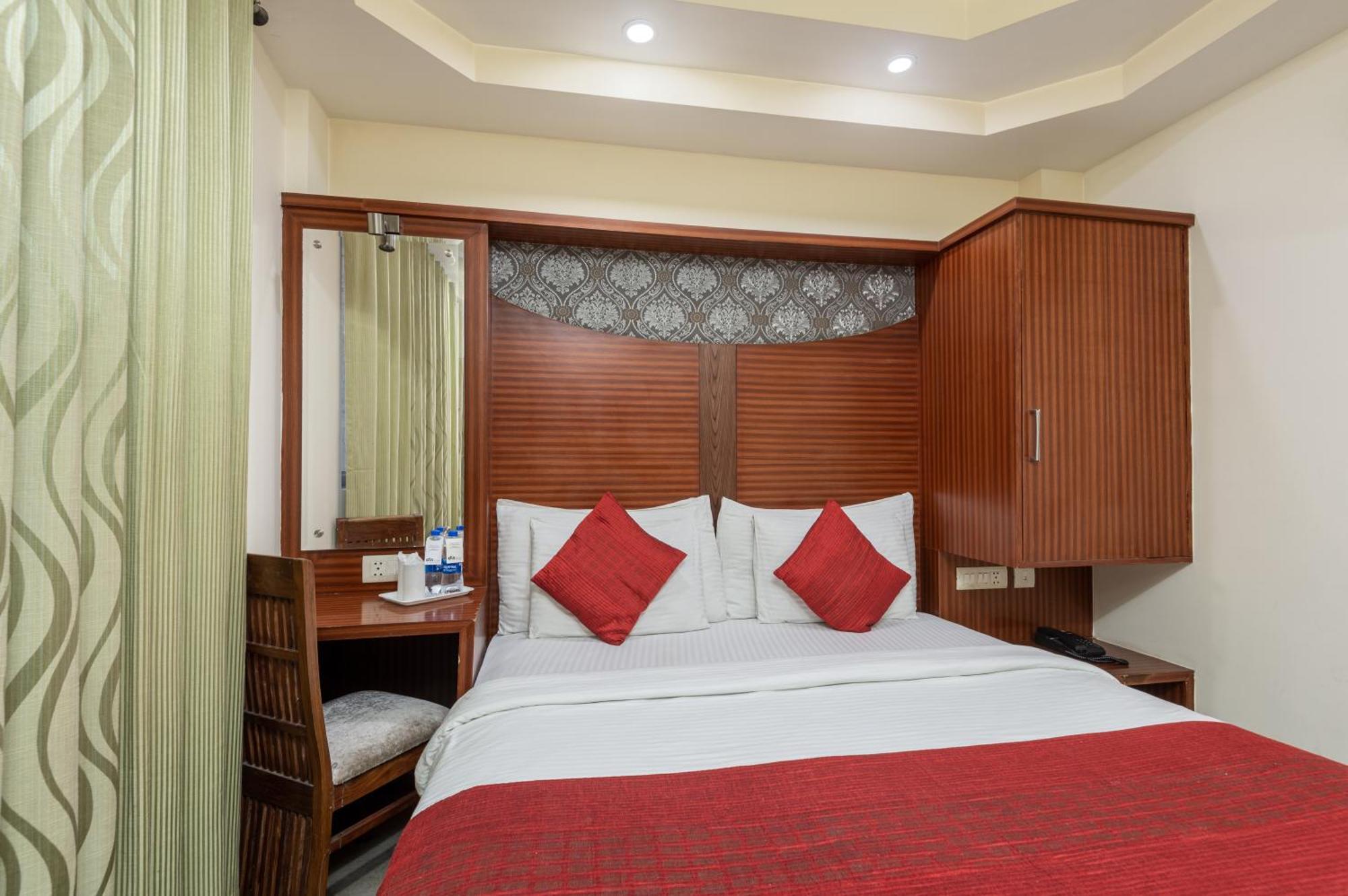 שימלה Rock Castle By Dls Hotels מראה חיצוני תמונה
